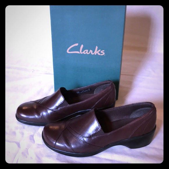 clarks sara poppy loafer